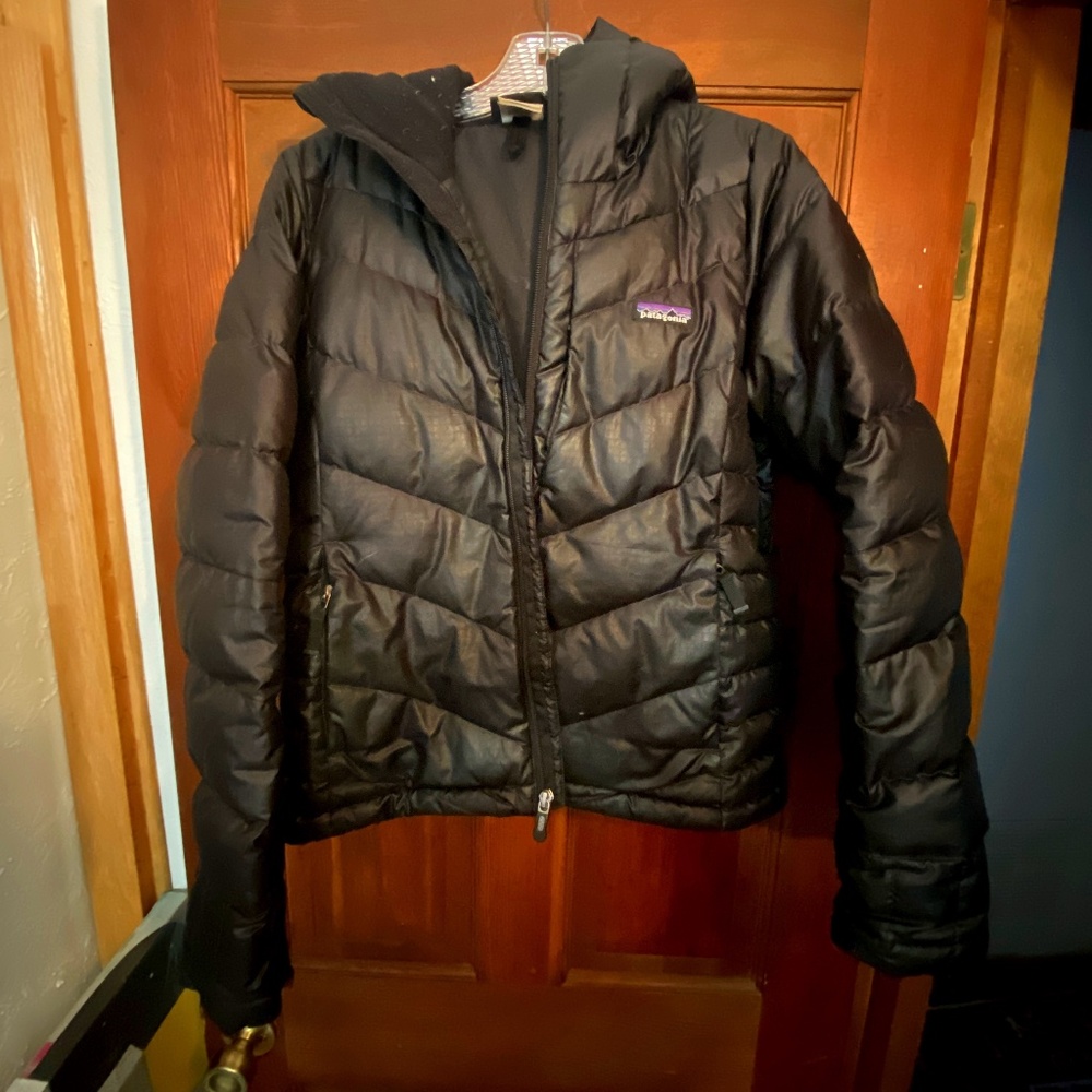 Patagonia Women's Down Hoody, small, Black